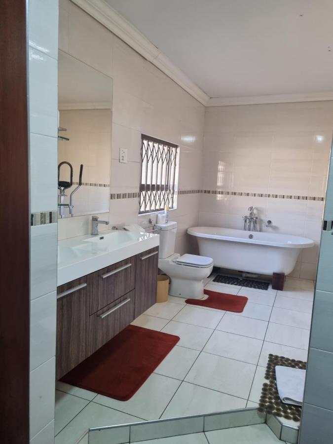 Appartement Lalela House à Johannesbourg Extérieur photo