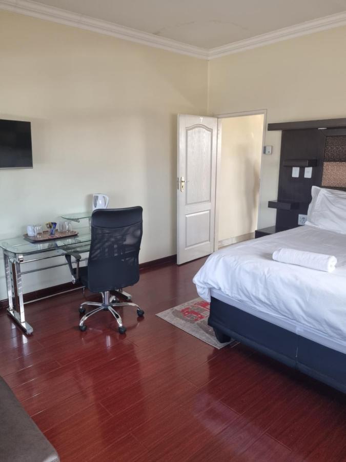 Appartement Lalela House à Johannesbourg Extérieur photo