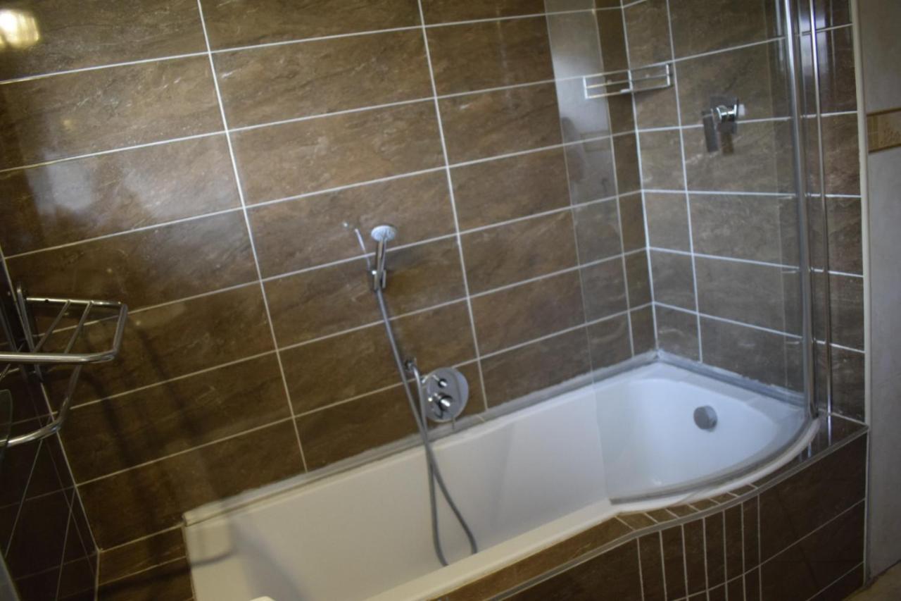 Appartement Lalela House à Johannesbourg Extérieur photo