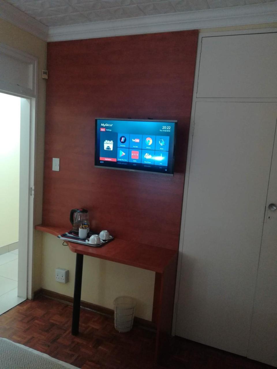 Appartement Lalela House à Johannesbourg Extérieur photo